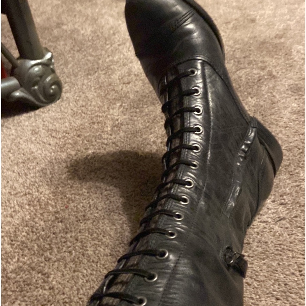 Cole Haan sweater lined leather winter boots - Picture 2 of 4